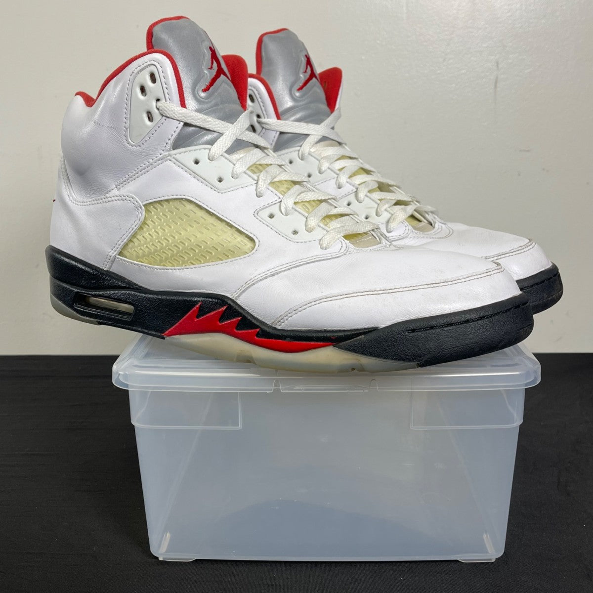 Jordan 5 Retro Fire Red Silver Tongue (2020) (Size 14) - Image 1