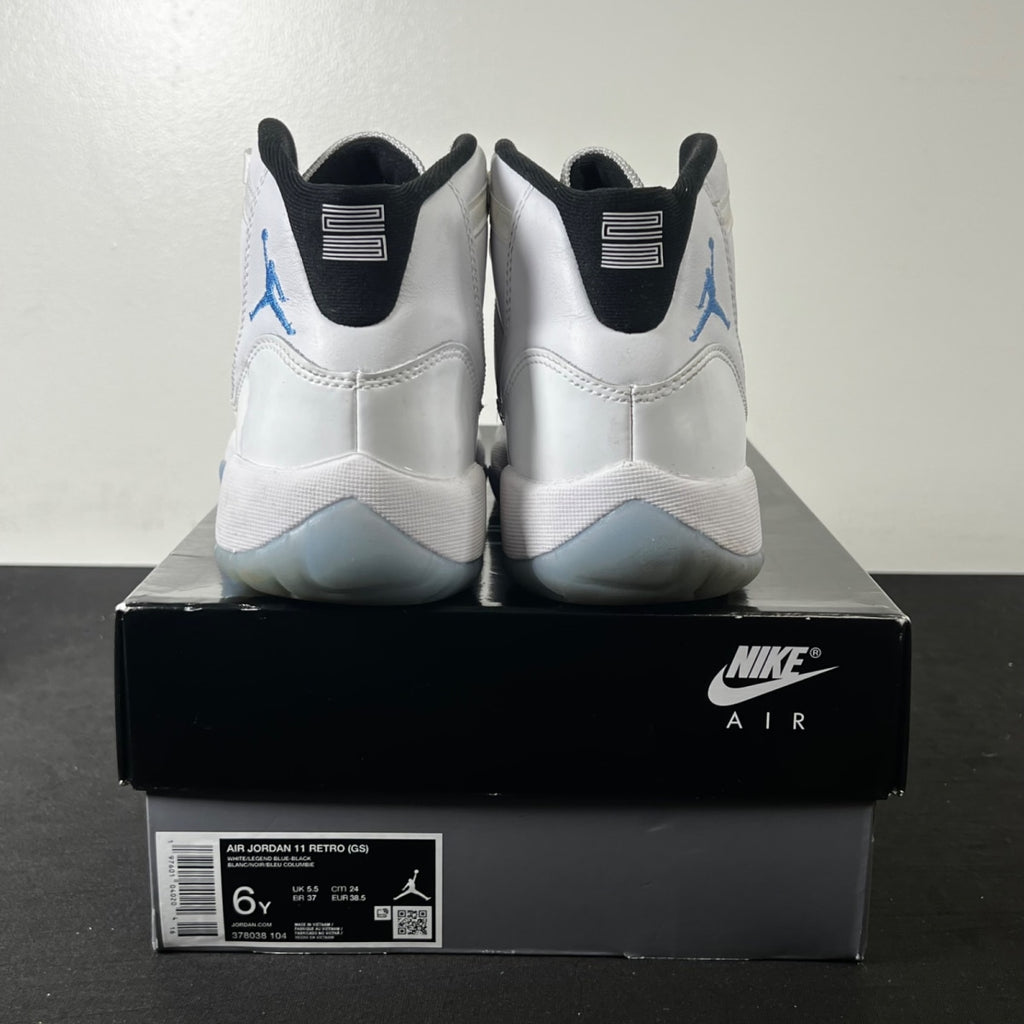 Jordan 11 Retro Legend Blue (2024) (GS) 6Y (Moderately Worn Pre-Owned)JordanWhite/Legend Blue/Black - Image 4