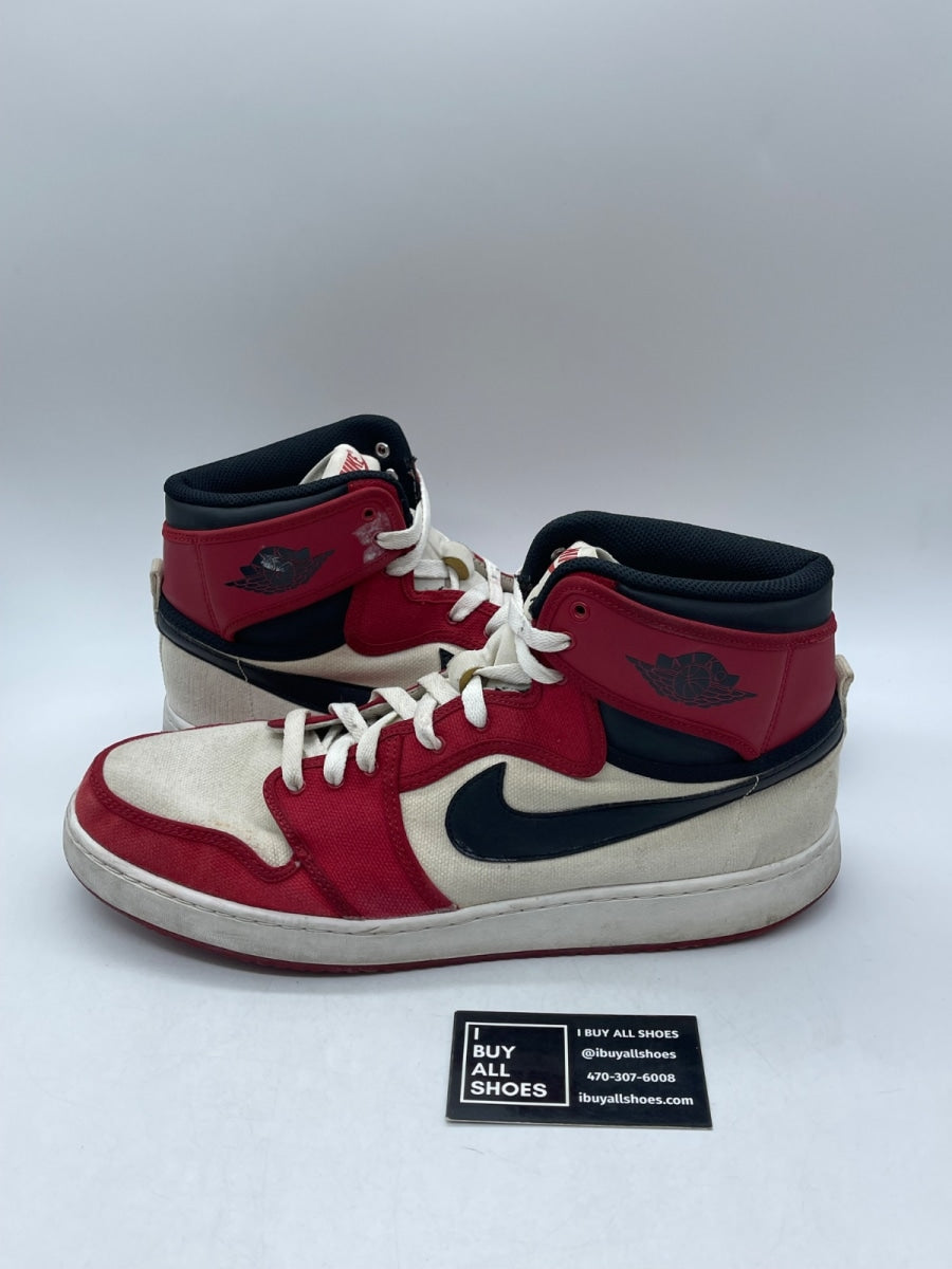Jordan 1 Retro AJKO Chicago (2014) 13 (Moderately Worn Pre-Owned) - Image 1
