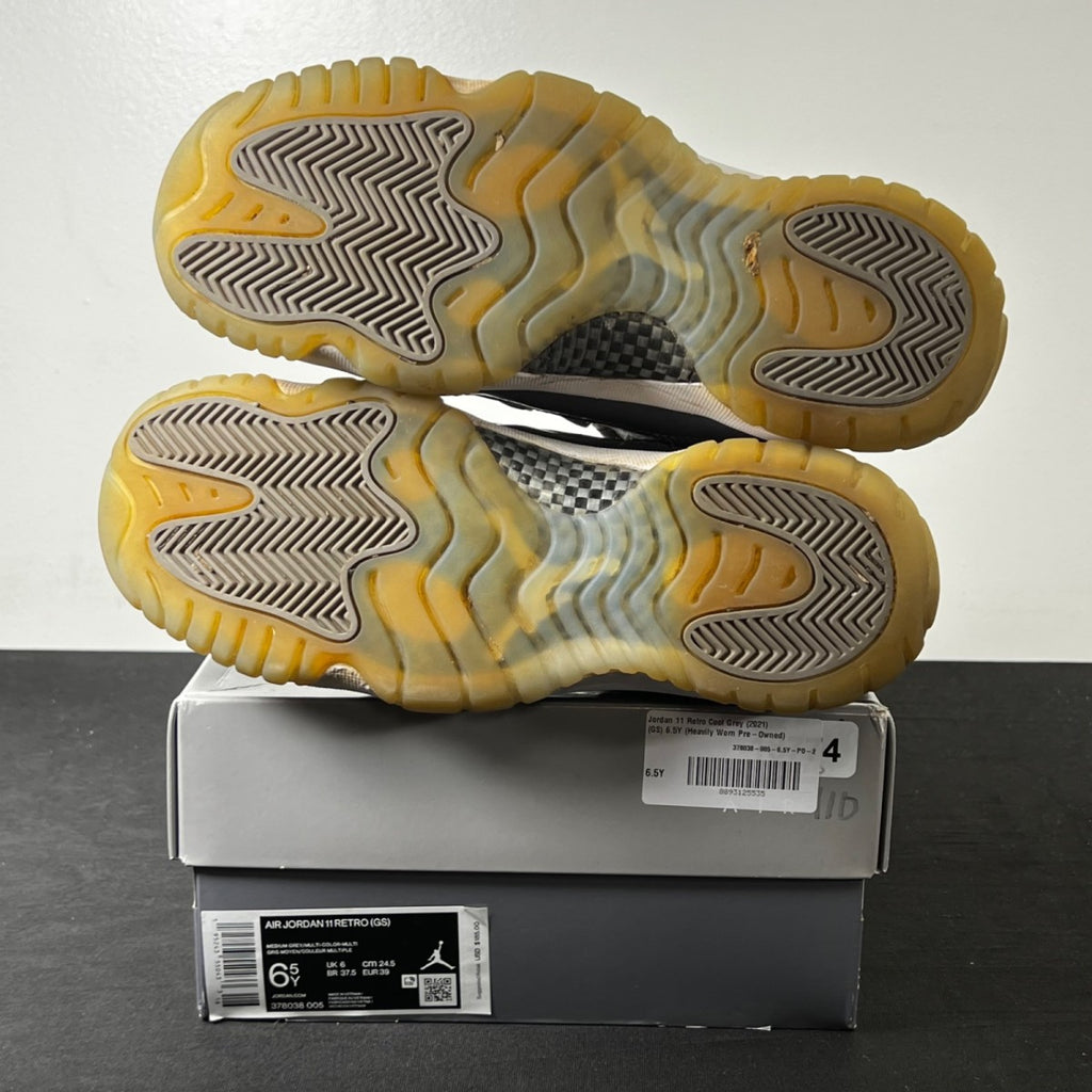 Jordan 11 Retro Cool Grey (2021) (GS) 6.5Y (Heavily Worn Pre-Owned)JordanMedium Grey/Multi-Color/Multi-Color - Image 6