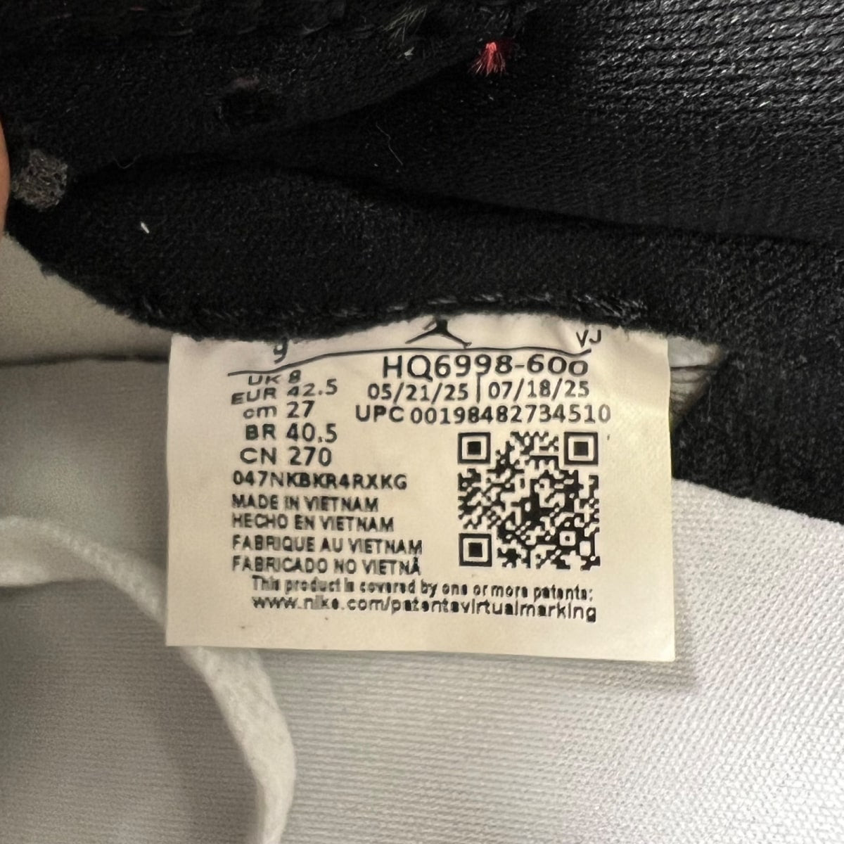 Jordan 1 Retro Low OG Chicago (2025) 9 (Lightly Worn Pre-Owned)JordanVarsity Red/Black/Summit White - Image 7