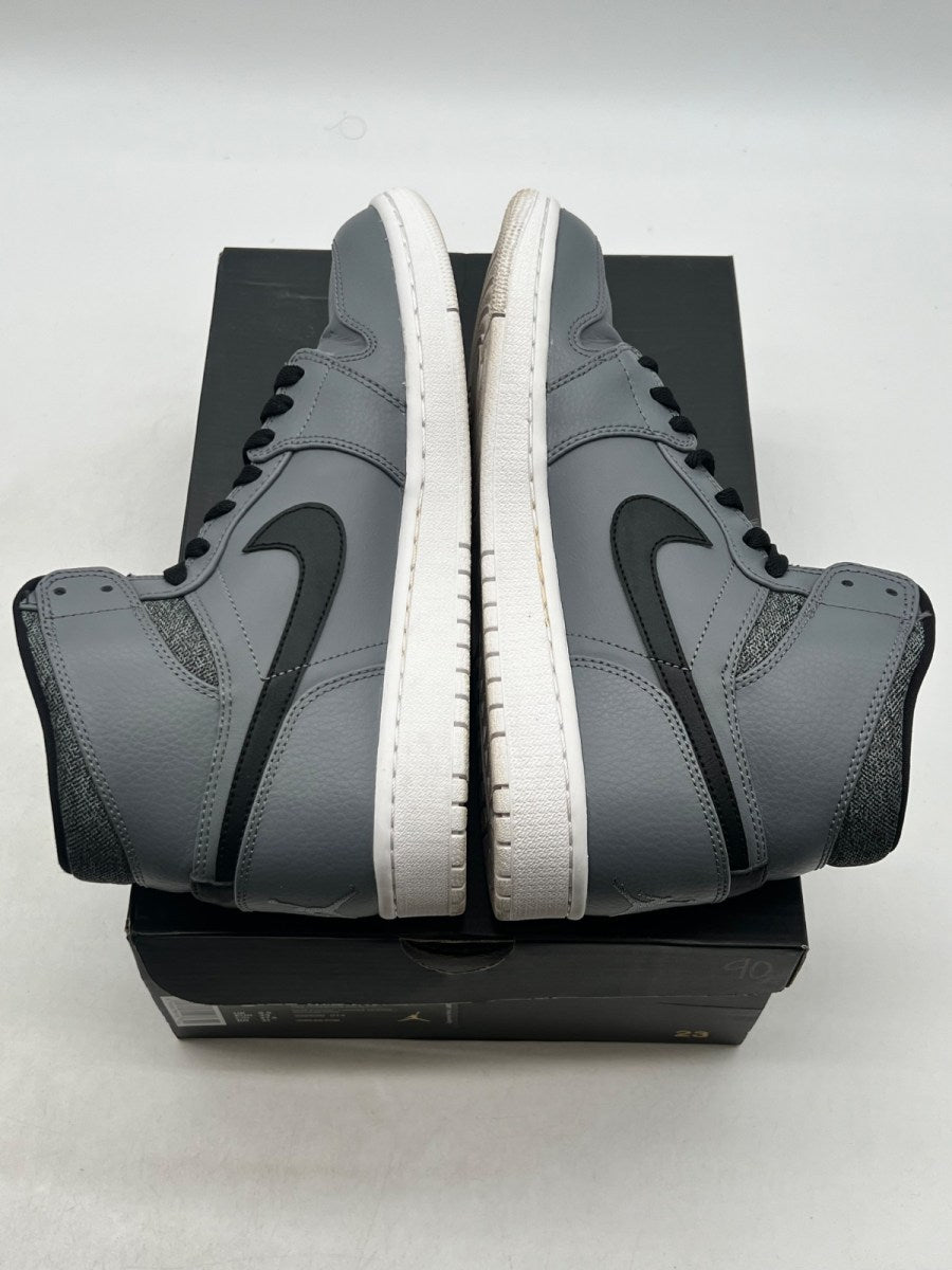 Jordan 1 Retro Rare Air Patch 9.5 (Moderately Worn Pre-Owned)JordanBlack/Gym Red-Black-White - Image 9