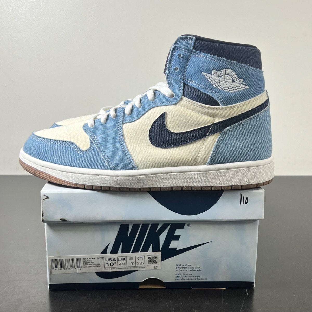 Jordan 1 Retro High OG Denim 10.5 (Lightly Worn Pre-Owned)JordanSummit White/Obsidian-Summit White-Gum Medium Brown - Image 4