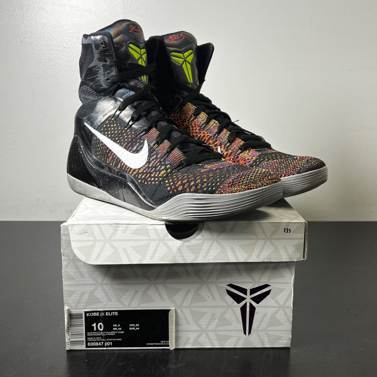 Nike Kobe 9 Elite Masterpiece 10 (Moderately Worn Pre-Owned)NikeBlack/Metallic Silver-Volt-Bright Crimson - Image 1