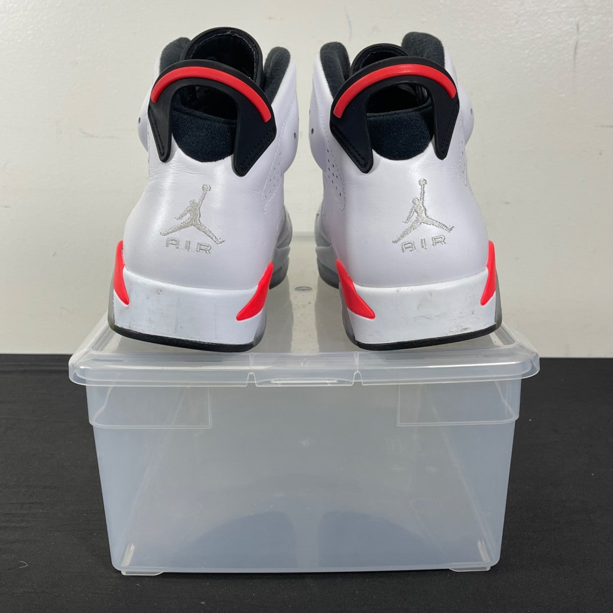 Jordan 6 Retro Infrared White (2014) 10.5 (Moderately Worn Pre-Owned)JordanWhite/Infrared - Image 4