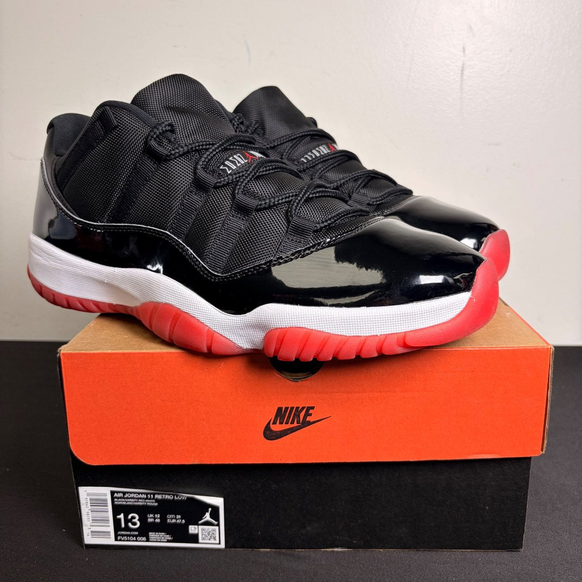 Jordan 11 Retro Low Bred (2025) (Size 13) - aux
