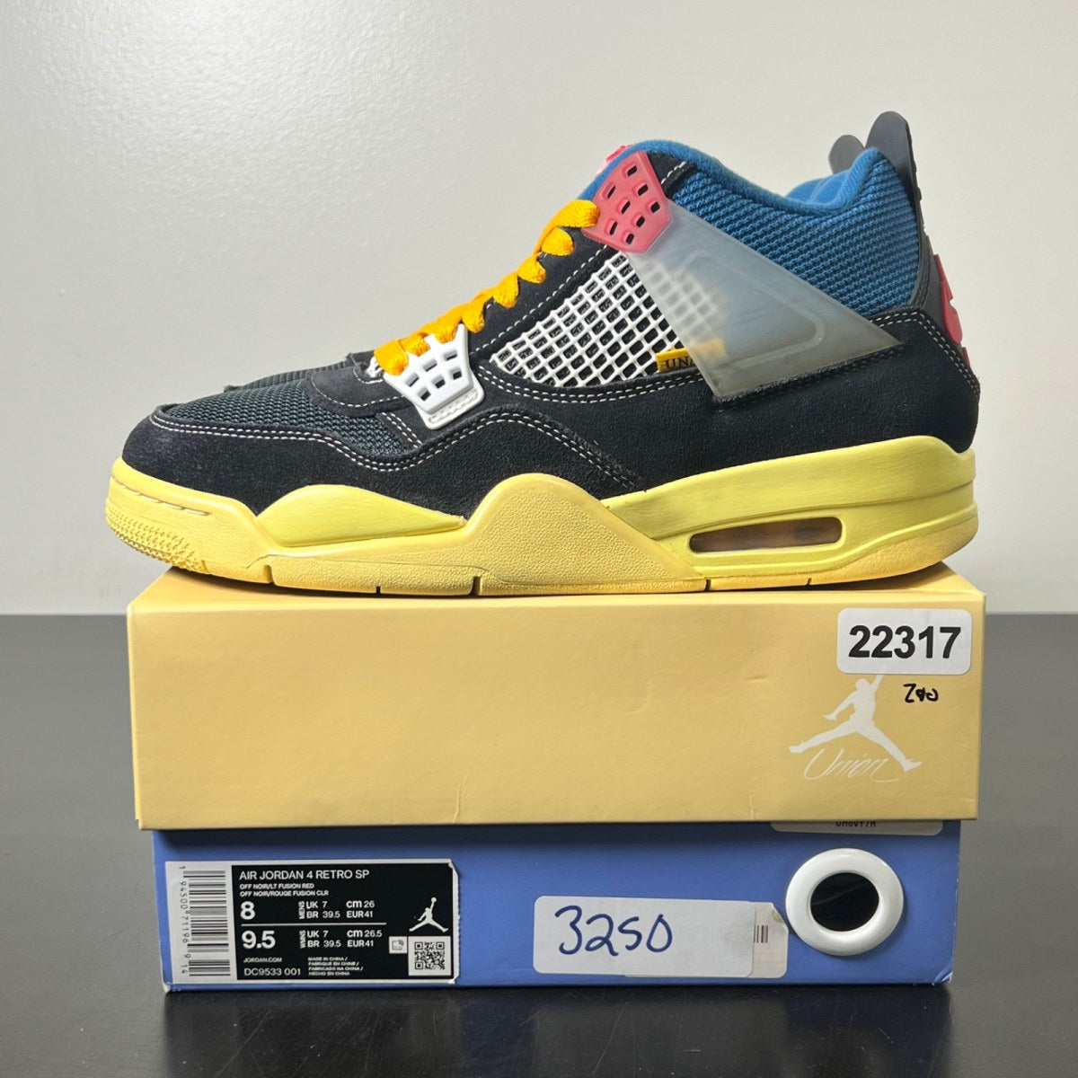 Jordan 4 Retro Union Off Noir 8 (Lightly Worn Pre-Owned)JordanOff-Noir/Brigade Blue-Dark Smoke Grey-Light Fusion Red - Image 3
