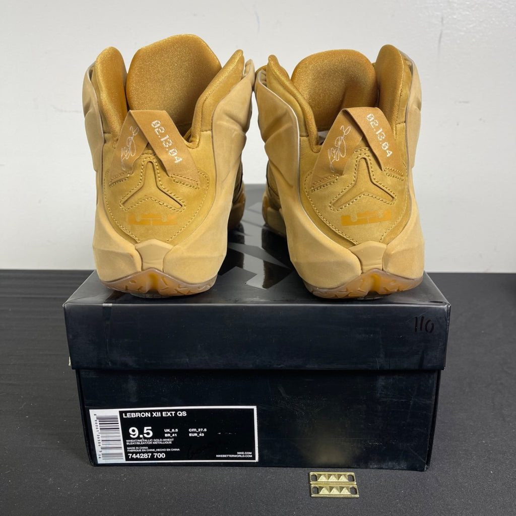 Nike LeBron 12 EXT Wheat 9.5 (Moderately Worn Pre-Owned)NikeWheat/Metallic Gold - Image 4
