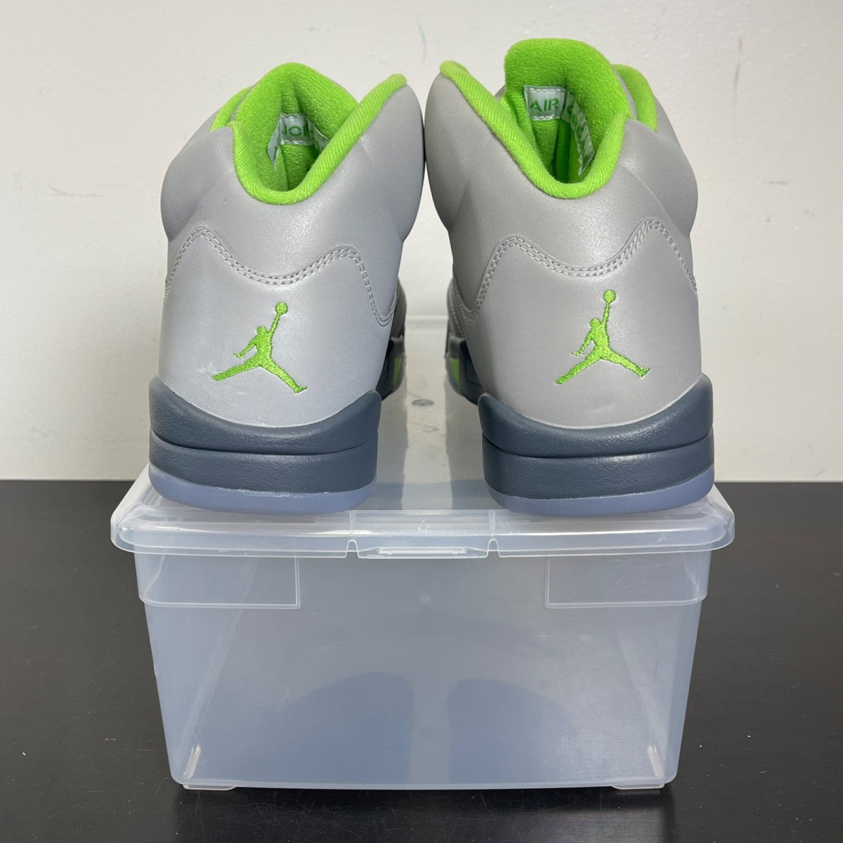 Jordan 5 Retro Green Bean (2022) 15 (New Pre-Owned)JordanSilver/Green Bean-Flint Grey - Image 4