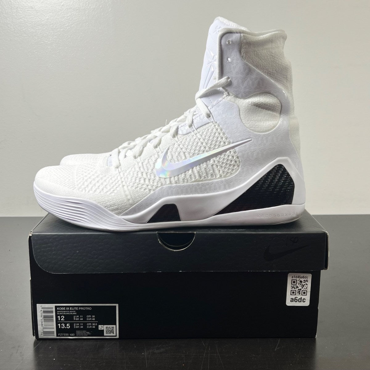 Nike Kobe 9 Elite Protro Halo 12 (Lightly Worn Pre-Owned)NikeWhite/White/White - Image 3
