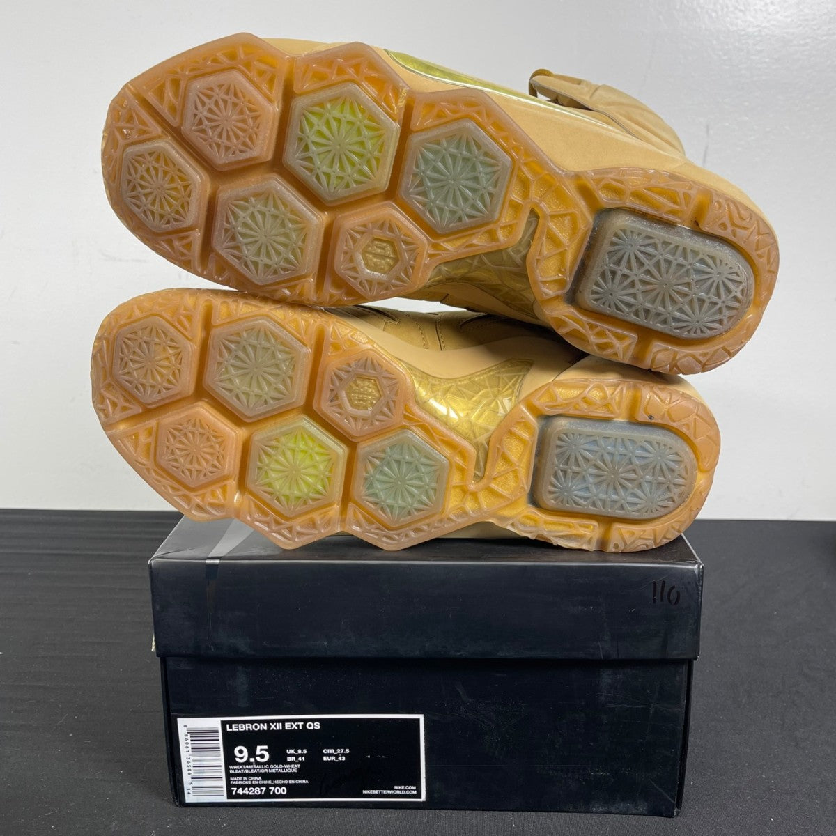 Nike LeBron 12 EXT Wheat 9.5 (Moderately Worn Pre-Owned)NikeWheat/Metallic Gold - Image 5