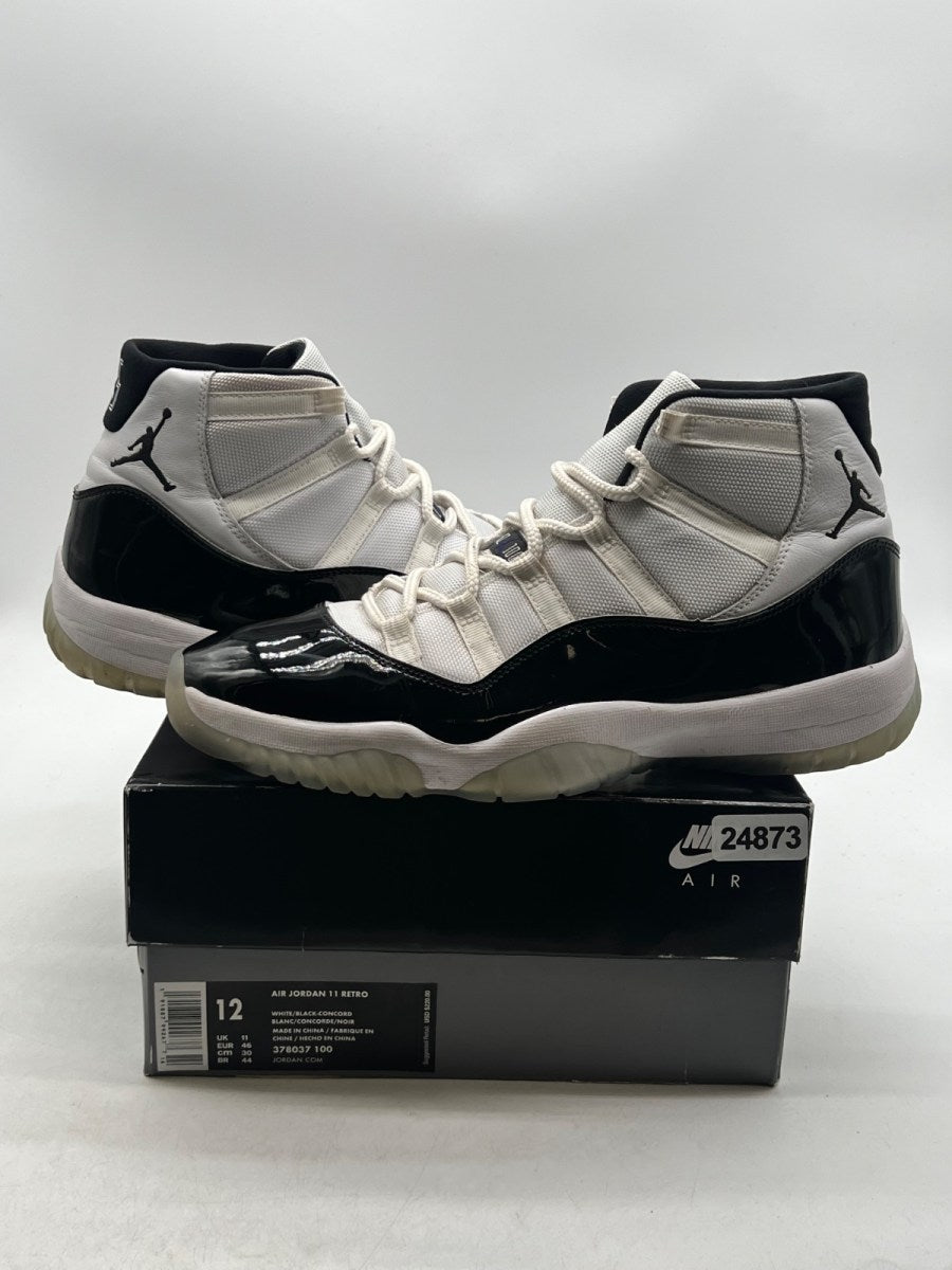 Jordan 11 Retro Concord (2018) 12 (Moderately Worn Pre-Owned)JordanWhite/Black-Concord - Image 1