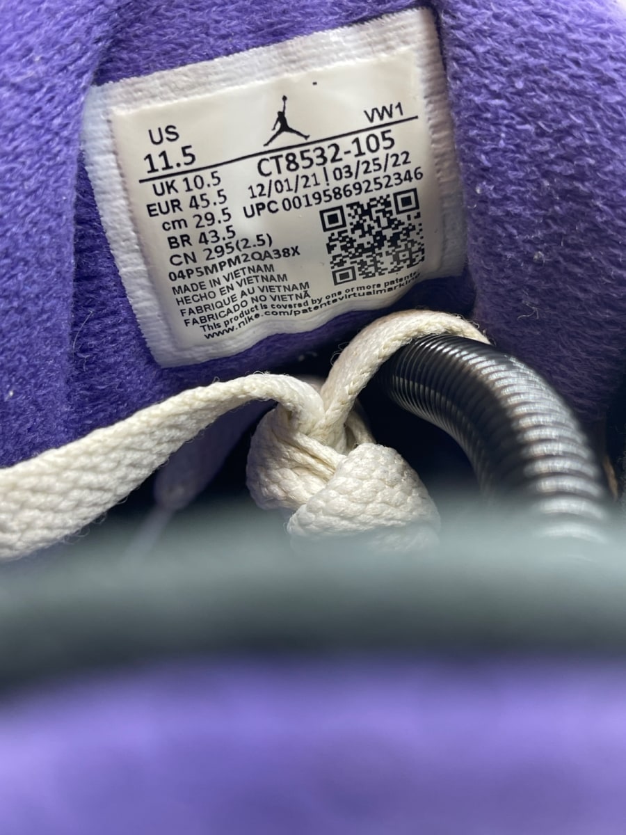 Jordan 3 Retro Dark Iris 11.5 (Moderately Worn Pre-Owned) - Image 8