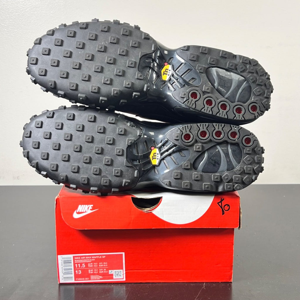 Nike Air Max Waffle Racer SP Black Anthracite (Size 11.5) - Image 6