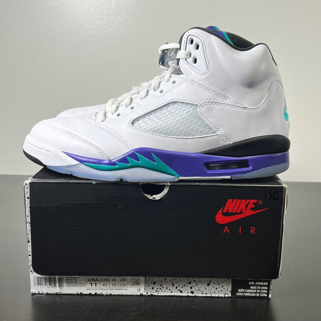 Jordan 5 Retro Grape (2025) 11 (Lightly Worn Pre-Owned)JordanWhite/Grape Ice-New Emerald - Image 3