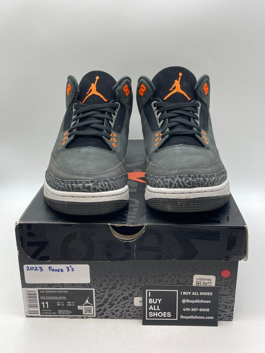 Jordan 3 Retro Fear Pack (2023) 11 (Moderately Worn Pre-Owned) - Image 2