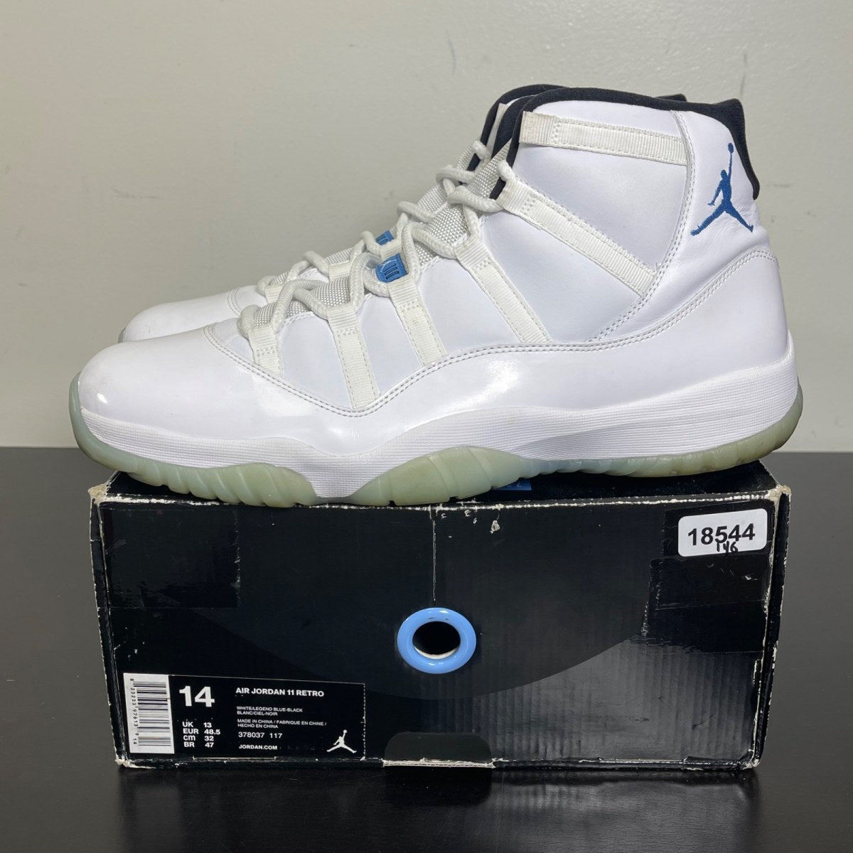 Jordan 11 Retro Legend Blue (2014) 14 (Moderately Worn Pre-Owned)JordanWhite/Black-Legend Blue - Image 3