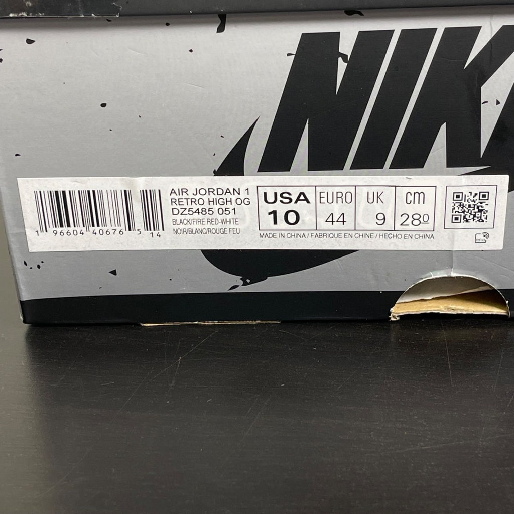 Jordan 1 Retro High OG Washed Black 10 (Moderately Worn Pre-Owned)JordanBlack/Fire Red/Light Smoke Grey/Sail - Image 7