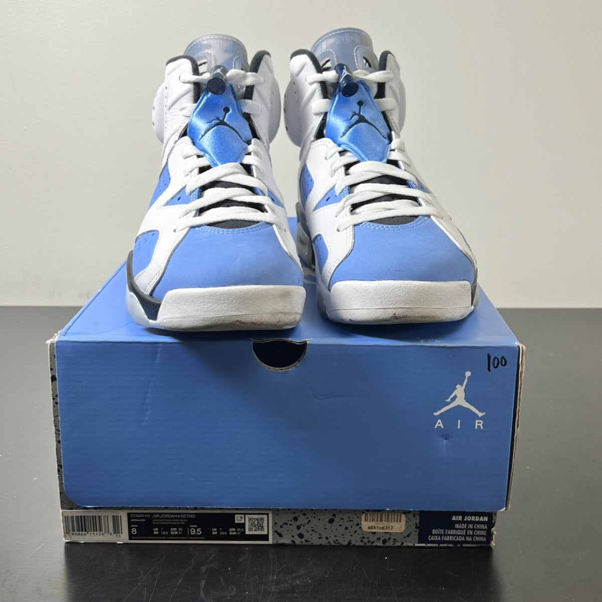 Jordan 6 Retro UNC White 8 (Lightly Worn Pre-Owned)JordanUniversity Blue/White/College Navy/Black - Image 2