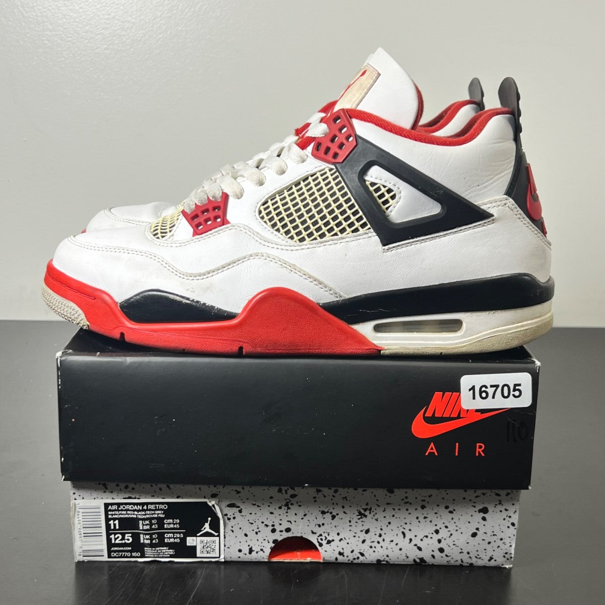 Jordan 4 Retro Fire Red (2020) 11 (Heavily Worn Pre-Owned)JordanWhite/Black-Tech Grey-Fire Red - Image 3