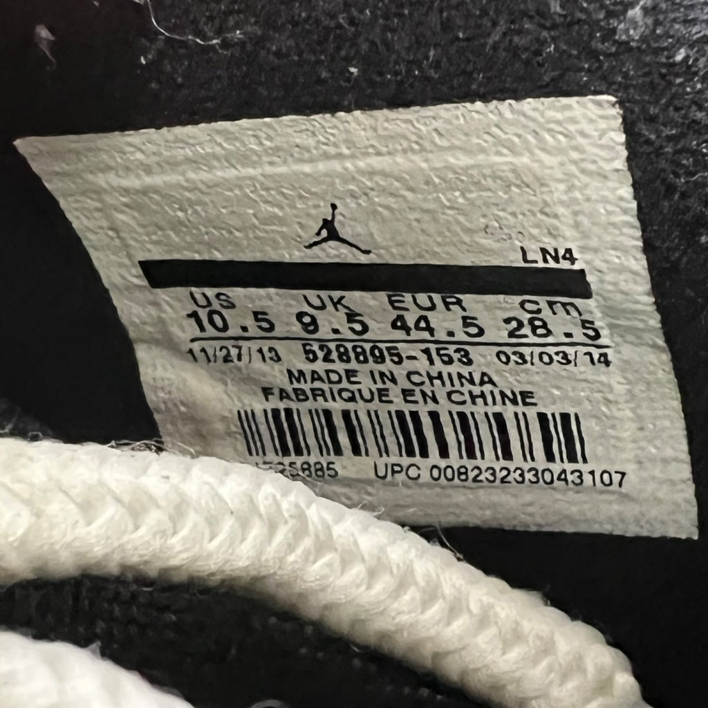 Jordan 11 Retro Low Concord 10.5 (Moderately Worn Pre-Owned)JordanWhite/Black-Concord - Image 7
