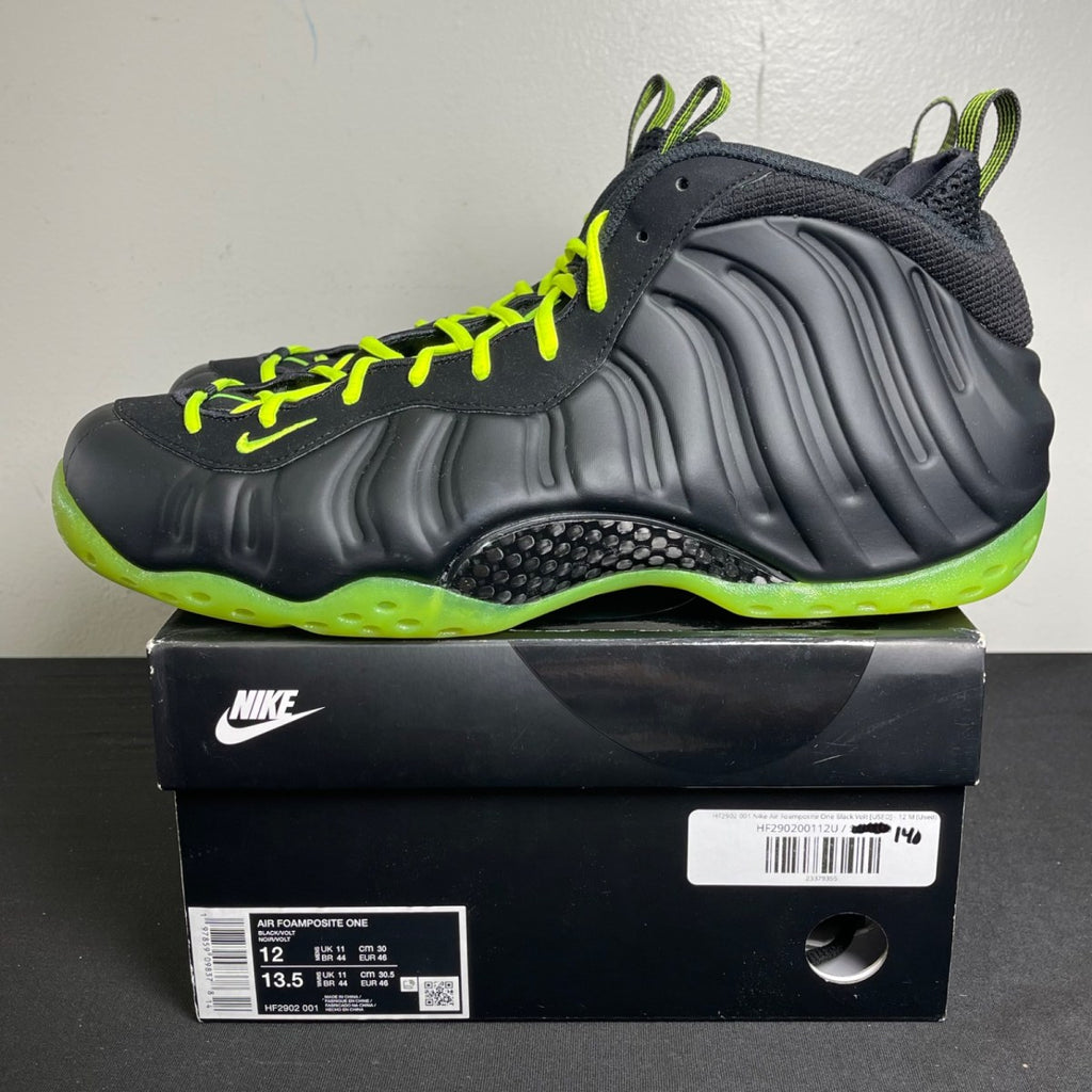 Nike Air Foamposite One Black Volt (Size 12) - aux