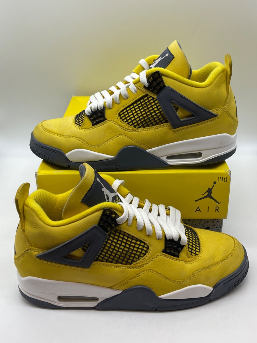 Jordan 4 Retro Lightning (2021) 10 (Moderately Worn Pre-Owned)JordanTour Yellow/White-Dark Blue Grey - Image 1